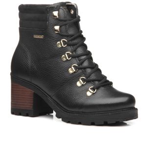 Bota Coturno em Couro Pegada Feminina Preta