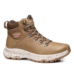 Bota Trekking em Couro Pegada Feminina Marrom