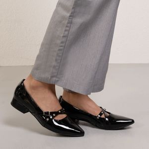 Sapato Feminino Fivelas Brilho Bico Fino Quiz Preto