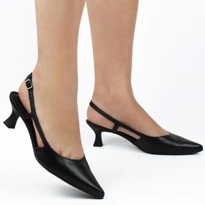 Scarpin Couro Bottero Slingback Bico Fino Feminino Preto
