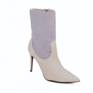 Bota Salto Fino Usevertice Feminina Off White