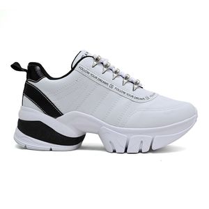 Tênis Casual Vintage Ramarim Feminino  Branco
