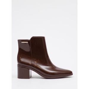 Bota Cano Curto Petite Jolie Detroit Feminina Marrom